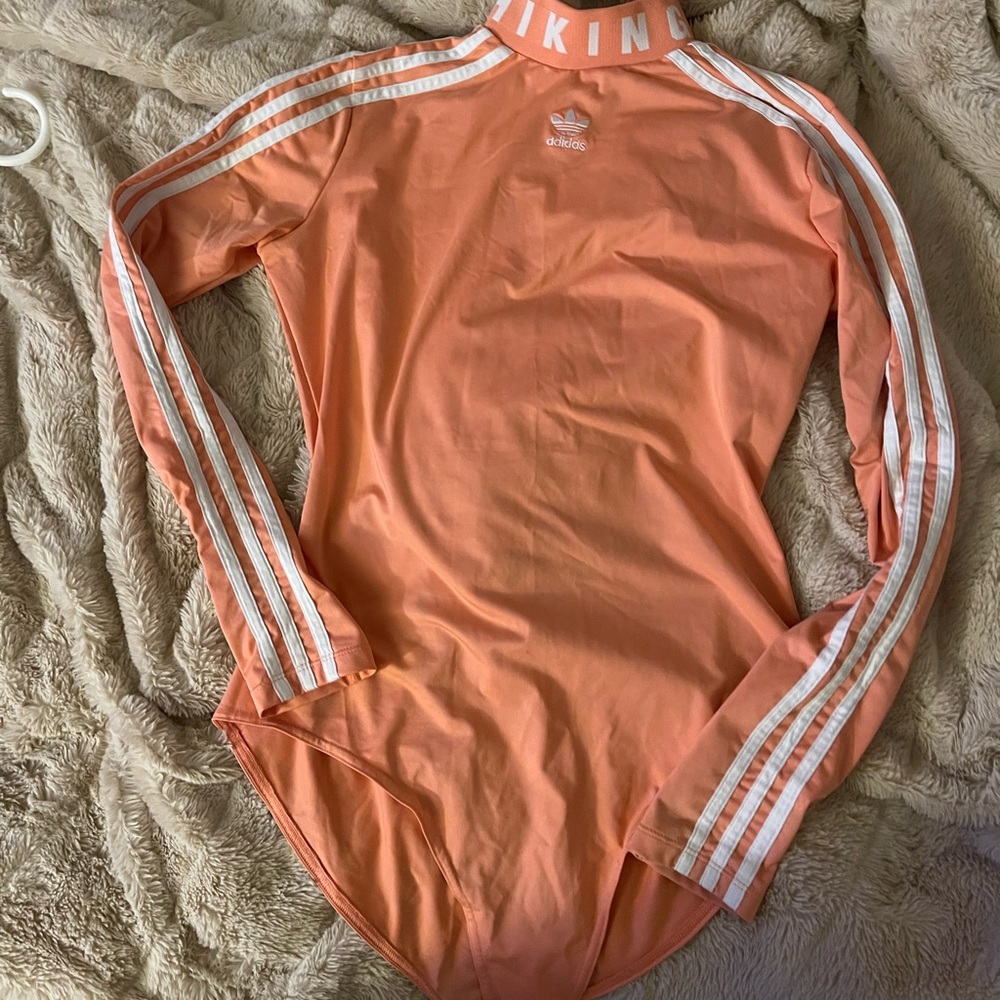 adidas Originals X Pharrell Williams Hu Coral Body